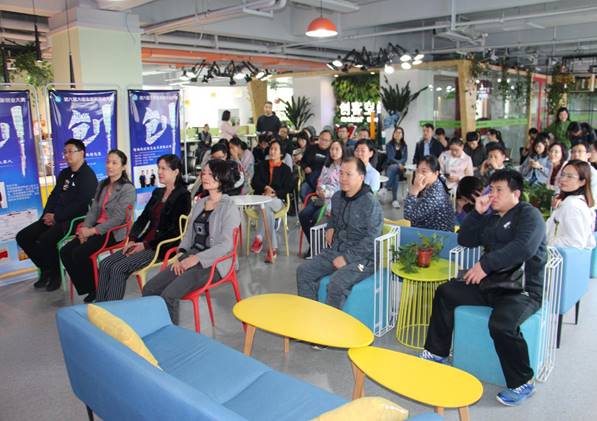 说明:IMG_1439_wps图片